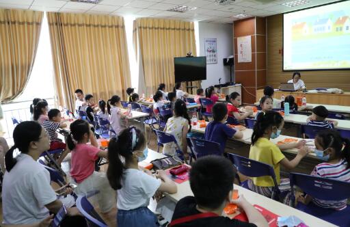 6cadcdf7-6d93-4e06-a031-46e6c1db77a5